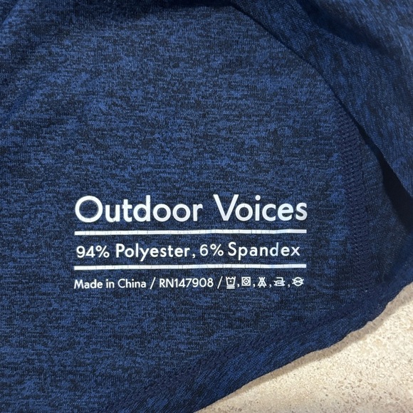 Outdoor Voices Large Women's Navy racerback Tank Top - Picture 4 of 4